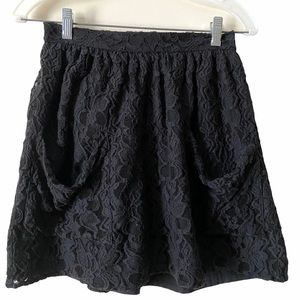 UO Kimchi Blue | Black Lace Lined Skirt, size 4